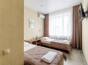 Отель Платон