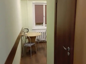 Апартаменты 2-х комнатная на 50 лет Октября 9