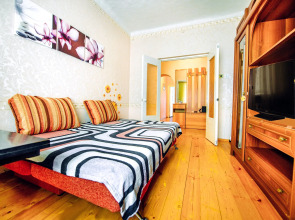 Двухкомнатные Апартаменты ЦЕНТР ГОРОДА Интернациональная 92