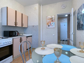 Квартира Welcome Home с Балконом у Метро Народное Ополчение