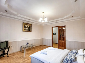 Апартаменты на Куйбышева Ирины Савельевой в центре курортного бульвара