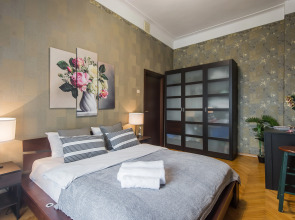 Квартира GM Apartments Четверка в Доме на Набережной у Кремля