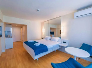 Апарт-отель Орби Сити у МариНика