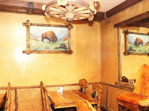 Отель NATIONAL Dombay