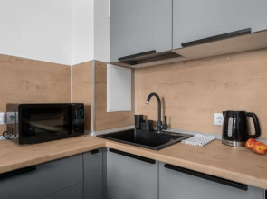 Квартира Комфорт с Балконом и Видом на Город Moderna Flat Status