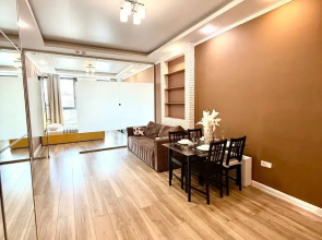 Verhnetorgovaya Ploschad' 4 Apartments
