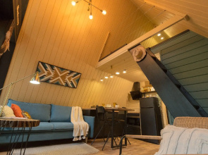 A-frame (black) 50m2 Chalet