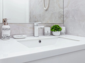 Квартира с Видом на Море с Отдельной Спальней