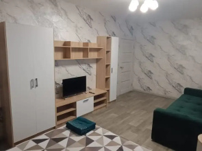 Novostroyka V Tsentre Goroda Flat