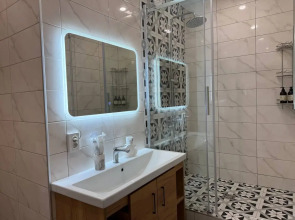 Апартаменты Трехкомнатные VIP в Центре Пензы