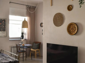 Апартаменты на Вознесенском проспекте рядом с Никольским собором.