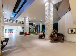 Отель Tropicana 