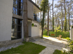 Magnetoria 3 BR W Private Yard And BBQ Private House