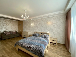 Апартаменты Вега на площади Поликарпова