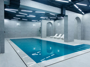 Отель Shedevr Plaza