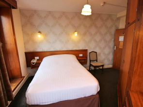 Headlands Hotel