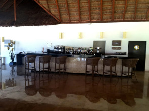 Отель Akumal Bay Beach and Wellness Resort