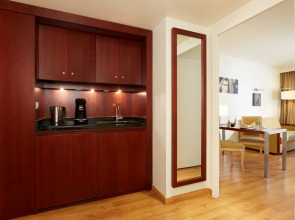 Отель Clarion Paris CDG Airport