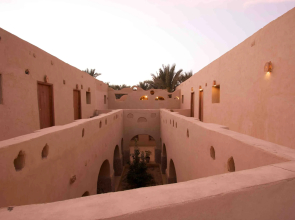 Shali Lodge