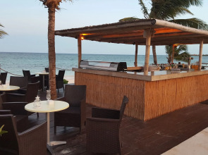 Отель Akumal Bay Beach and Wellness Resort