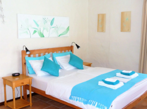 Inn2Wilderness Guesthouse