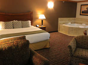 Holiday Inn Express & Suites Fort Pierre by IHG