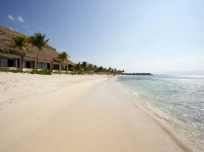 Отель Akumal Bay Beach and Wellness Resort