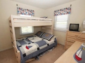 Dolphin Watch - 4 Br Home