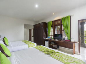 Bali Wirasana Inn