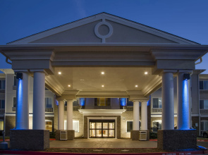 Quality Inn & Suites Bethany - Oklahoma City West