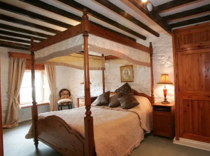 Betws Inn Bed and Breakfast