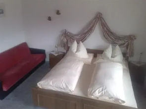 Hotel Pension Central