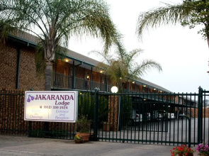 Jakaranda Lodge