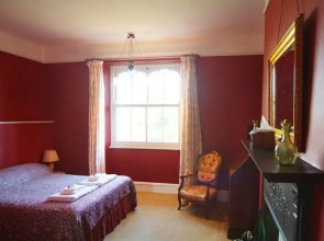 Hazelwood House