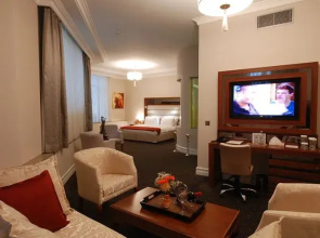 Отель Batumi World Palace