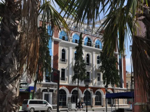 Отель Batumi World Palace