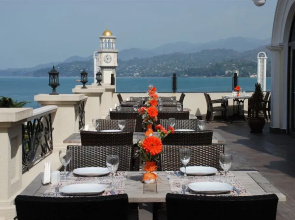 Отель Batumi World Palace