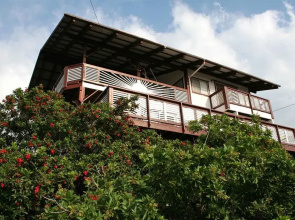 Milolii Beach House