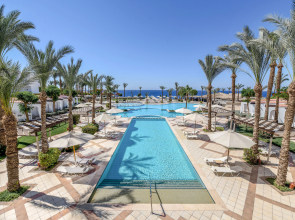 Jaz Fanara Resort & Residence