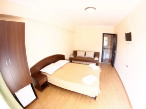 Guest House Ayat