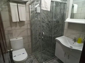 Arven Hotel