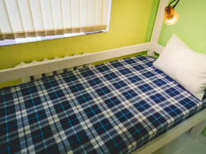 Iq Hostel