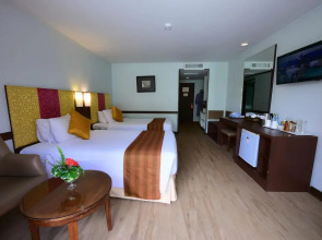 Отель Patong Resort