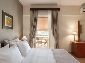 Acropolis Select Hotel