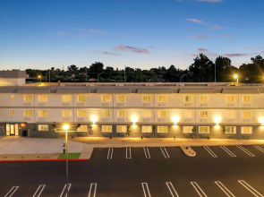 Spark by Hilton Modesto