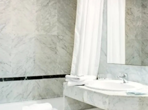 Barcelona Century Hotel
