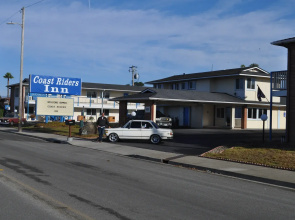 Coast Riders Inn