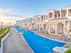 Invidia Coral Beach Tiran