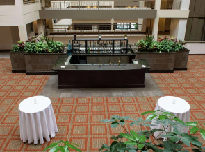 DoubleTree Suites by Hilton Hotel Philadelphia West