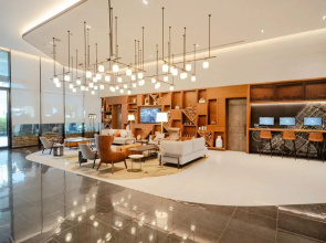 Revier Hotel - Dubai